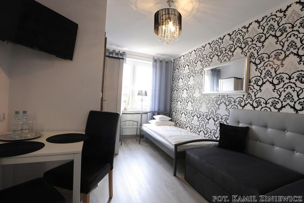 Gosciniec W Malborku Apartment Bagian luar foto