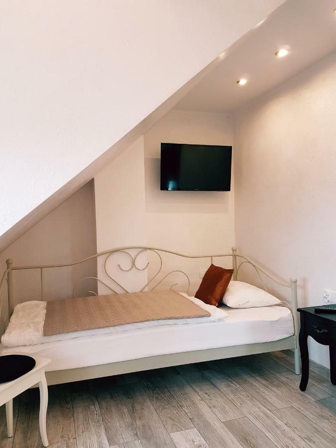 Gosciniec W Malborku Apartment Bagian luar foto