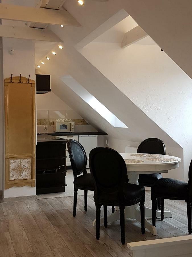 Gosciniec W Malborku Apartment Bagian luar foto