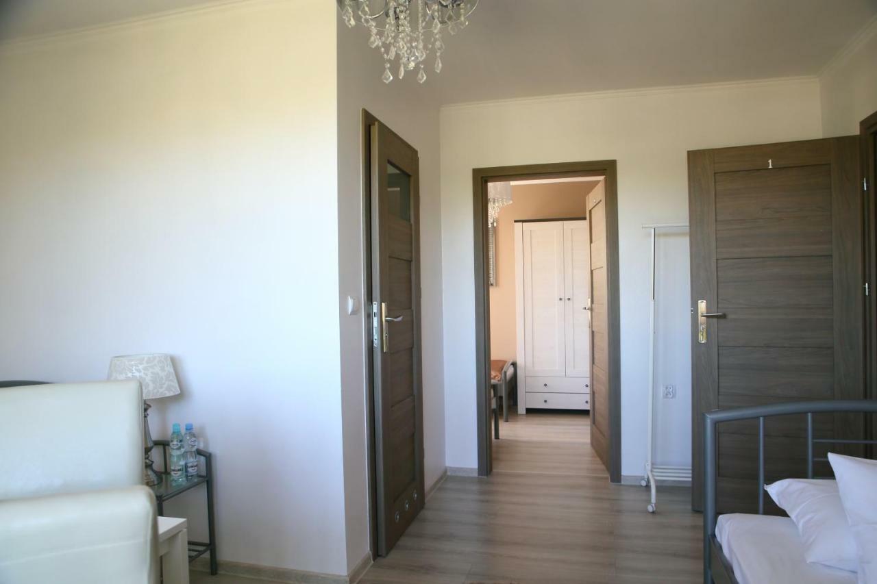 Gosciniec W Malborku Apartment Bagian luar foto
